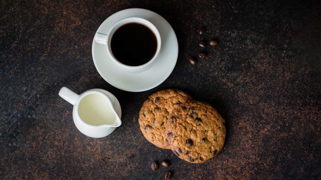 Sweet baked cookies you can eat with coffee.