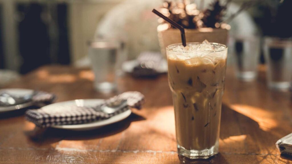 Iced drink are perfect for the hot days.