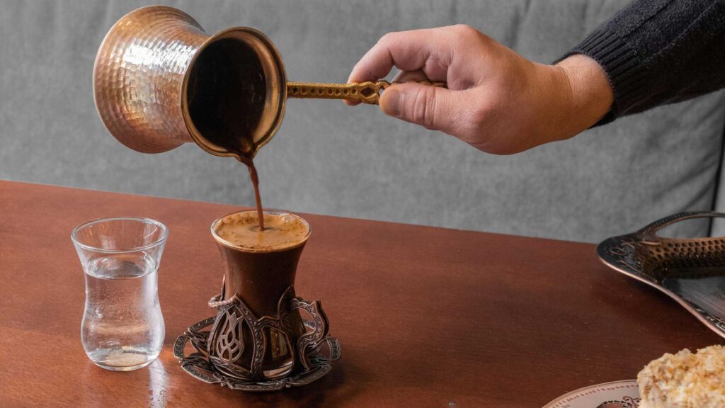 What does Turkish coffee taste like?