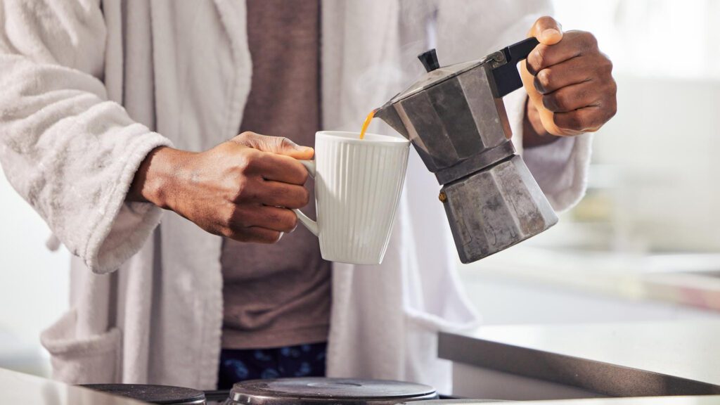 How to make coffee without electricity?