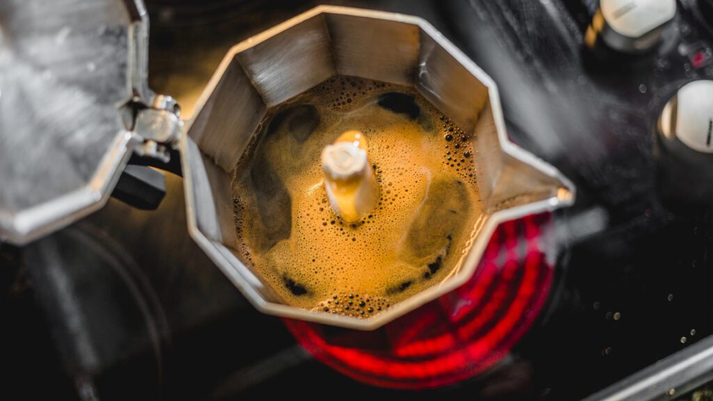 Perculate for up to 10 min so you see the change of color and aroma.